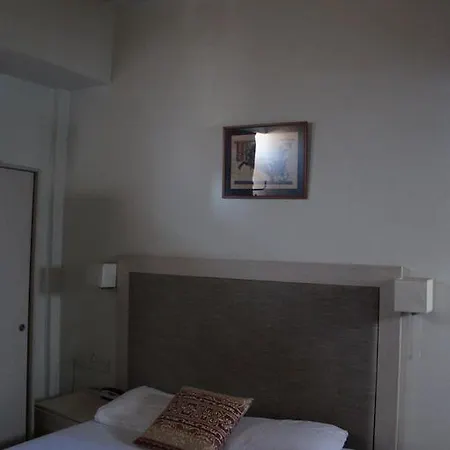 Sky Hotel Nicosia